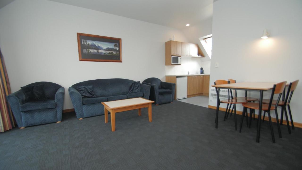 Asure Christchurch Classic Motel & Apartments ภายนอก รูปภาพ