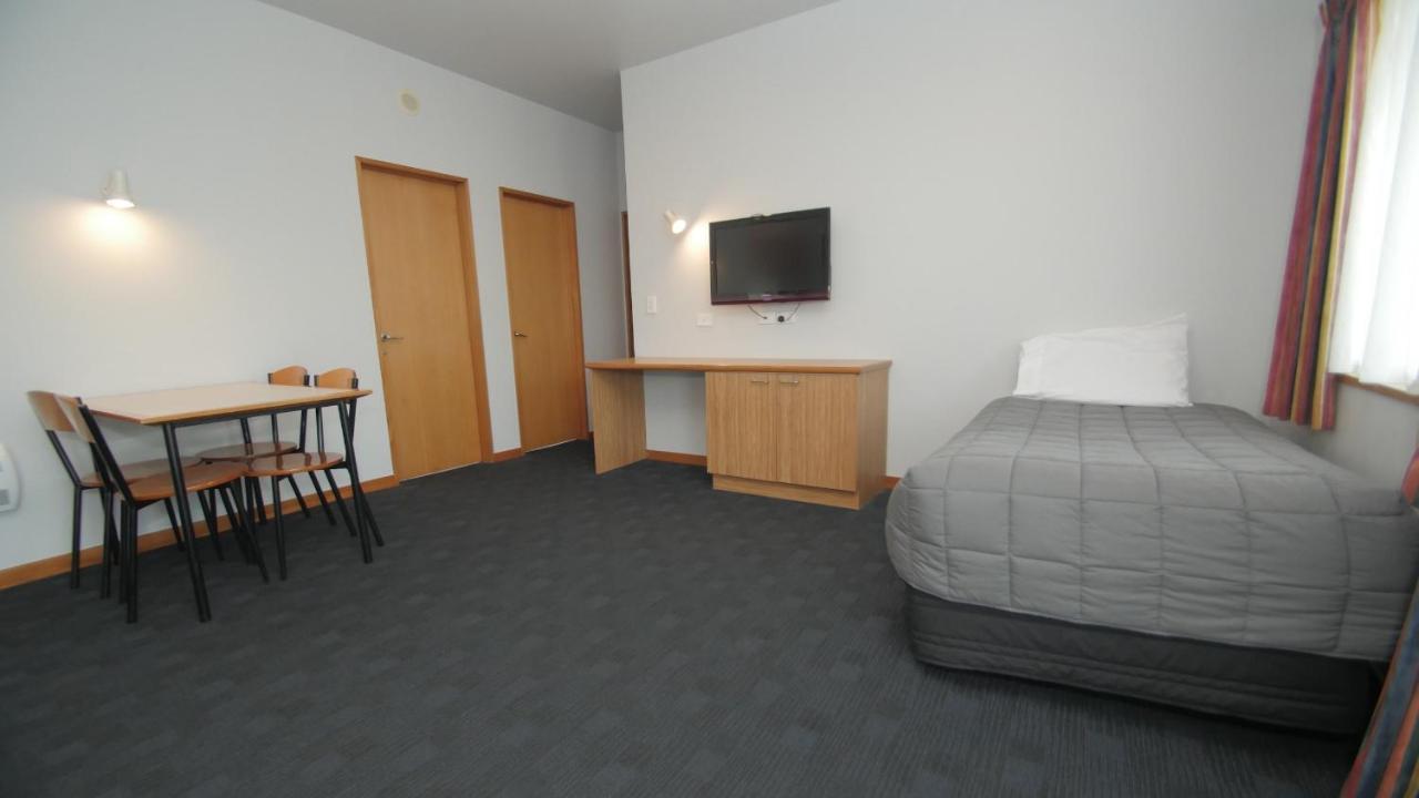 Asure Christchurch Classic Motel & Apartments ภายนอก รูปภาพ